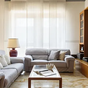 Apartment Vista Duomo - Bymyhomeincomo