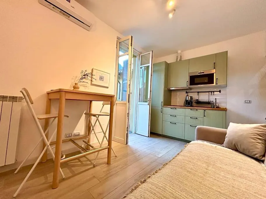 Italian Spirit Apartment Como 0*,